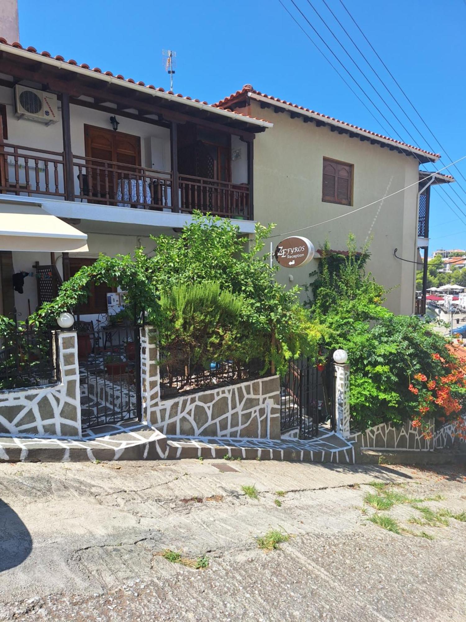 Zefyros Studios Neos Marmaras Exterior foto